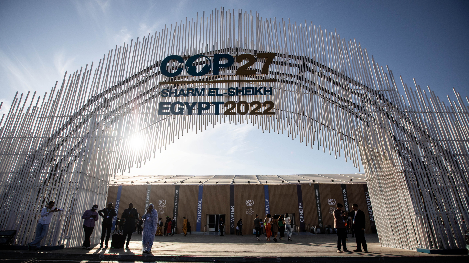 Der Eingang des Internationalen Kongresszentrums in Sharm El-Sheikh, Ägypten, wo die UN-Klimakonferenz COP27 stattfindet. | dpa