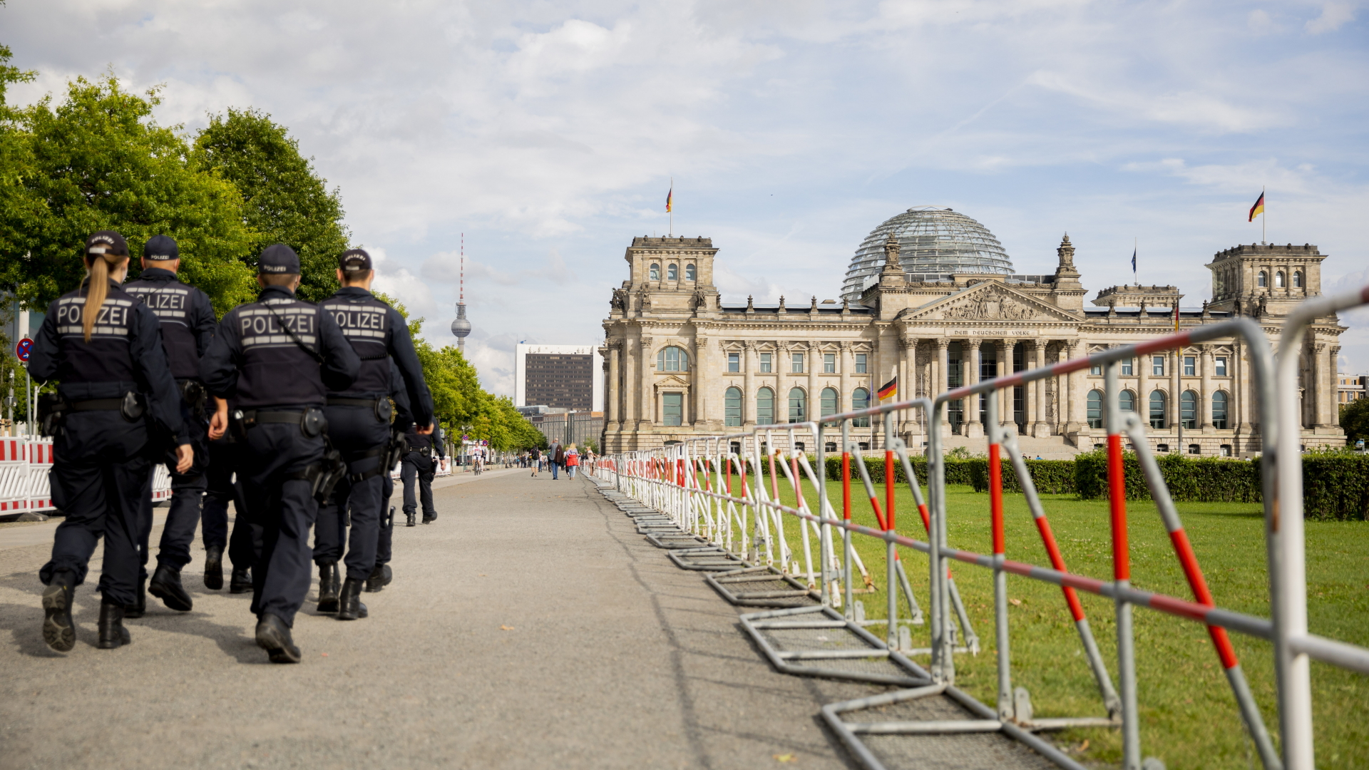 Kundgebungen gegen Corona-Politik in Berlin dürfen stattfinden