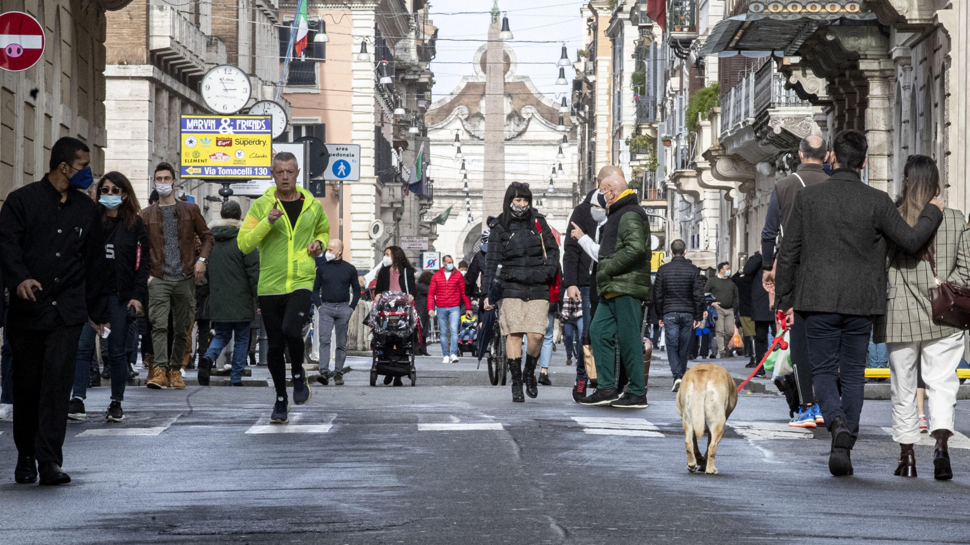 Straßenszene in Rom | MASSIMO PERCOSSI/EPA-EFE/Shutter