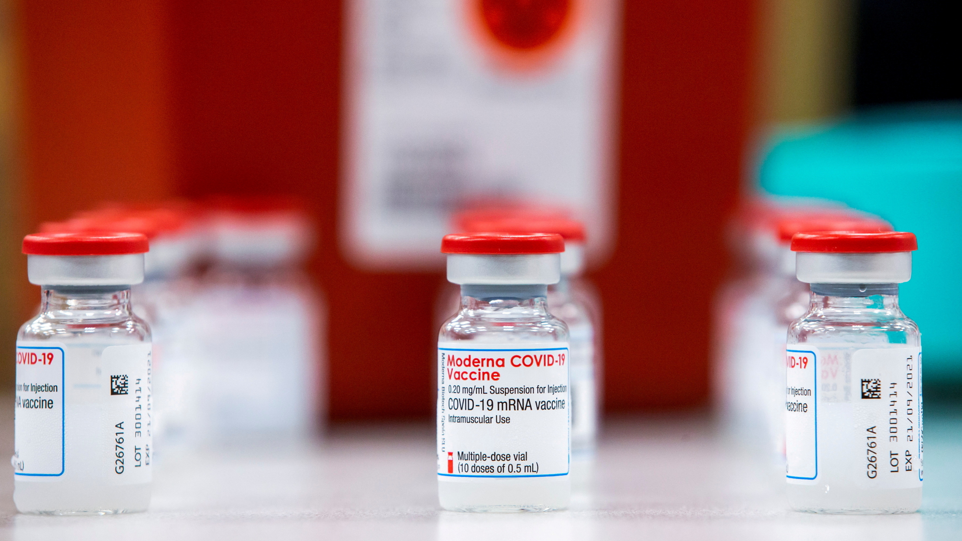 Ampullen mit dem Impfstoff von Moderna gegen Covid-19 | REUTERS