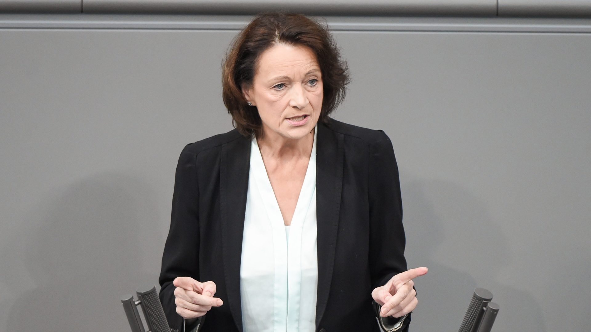 Die SPD-Politikerin Dagmar Freitag im Bundestag | dpa