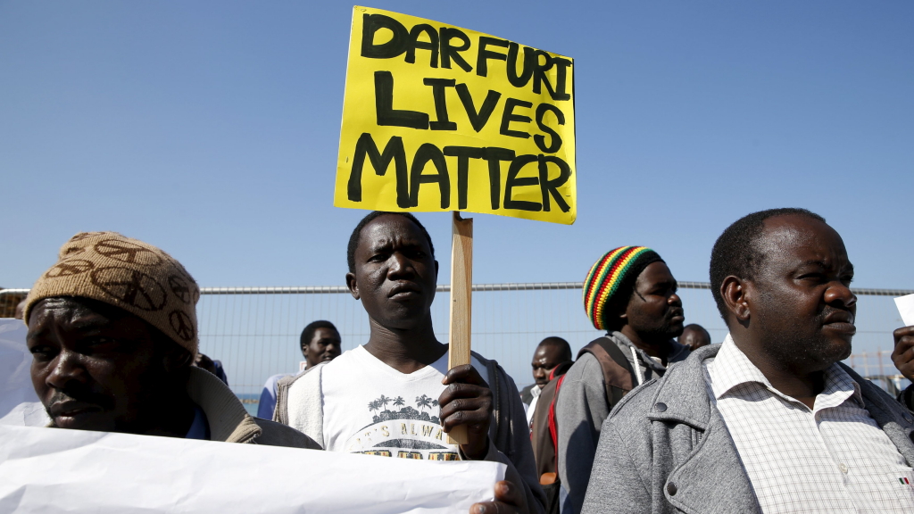 Darfur-Demonstranten vor der amerikanischen Botschaft in Tel Aviv, Israel. 