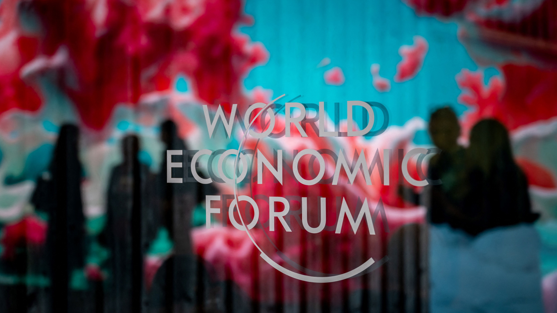 Schriftzug "World Economic Forum" ("Weltwirtschaftsforum") in Davos | AFP