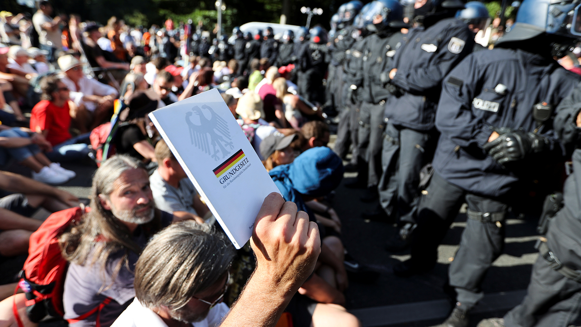Kundgebung in Berlin gegen die Corona-Beschränkungen