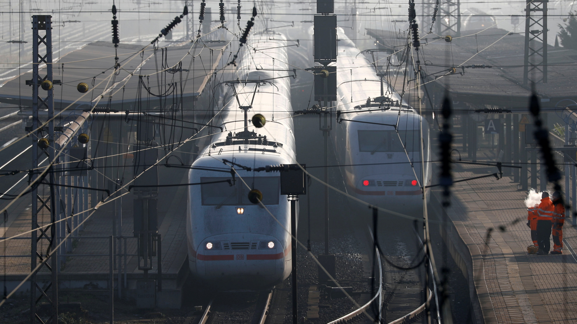 ICE-Züge der Deutschen Bahn | Bildquelle: REUTERS