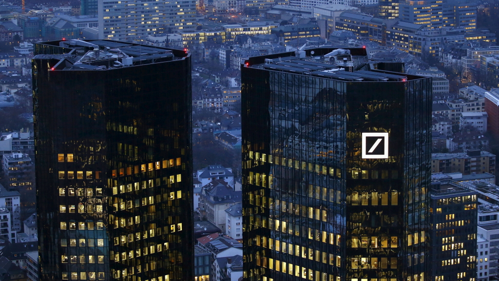 Die Hochhäuser der Deutschen Bank in Frankfurt am Main | REUTERS