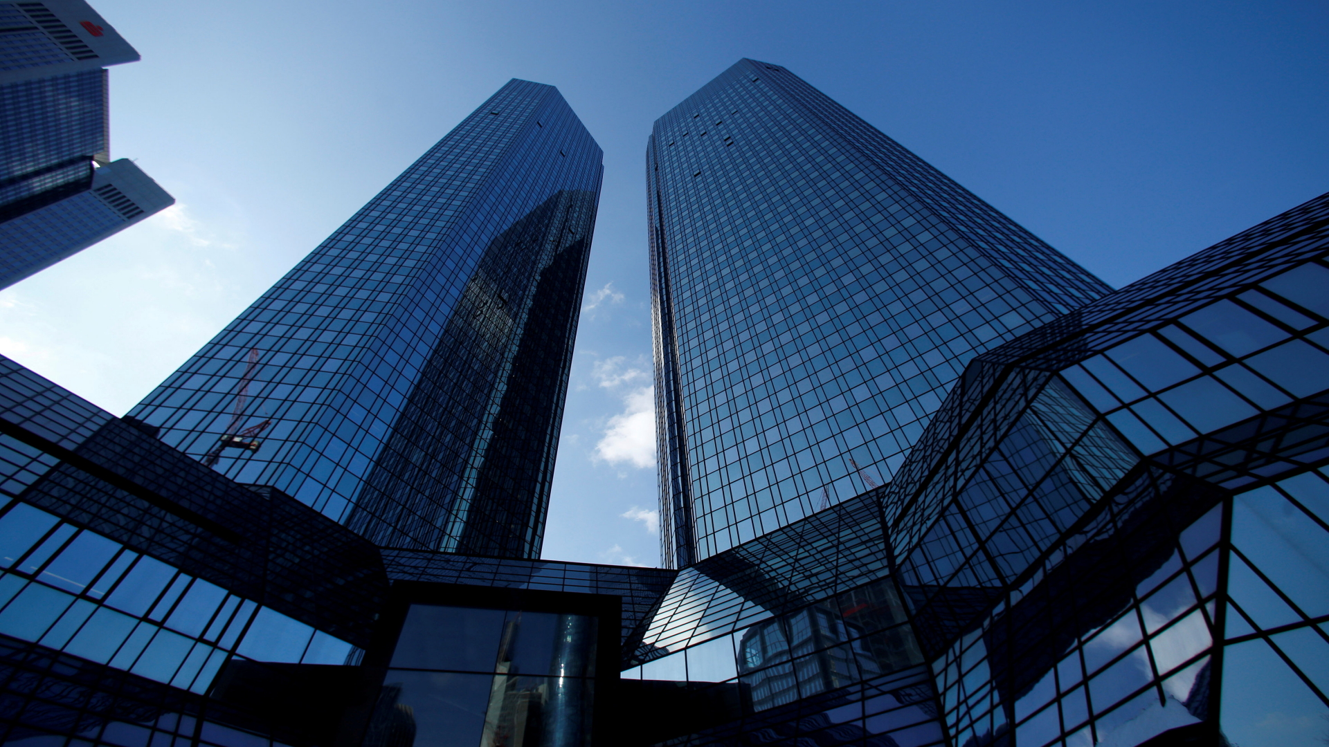 Die Deutsche Bank in Frankfurt | Bildquelle: REUTERS