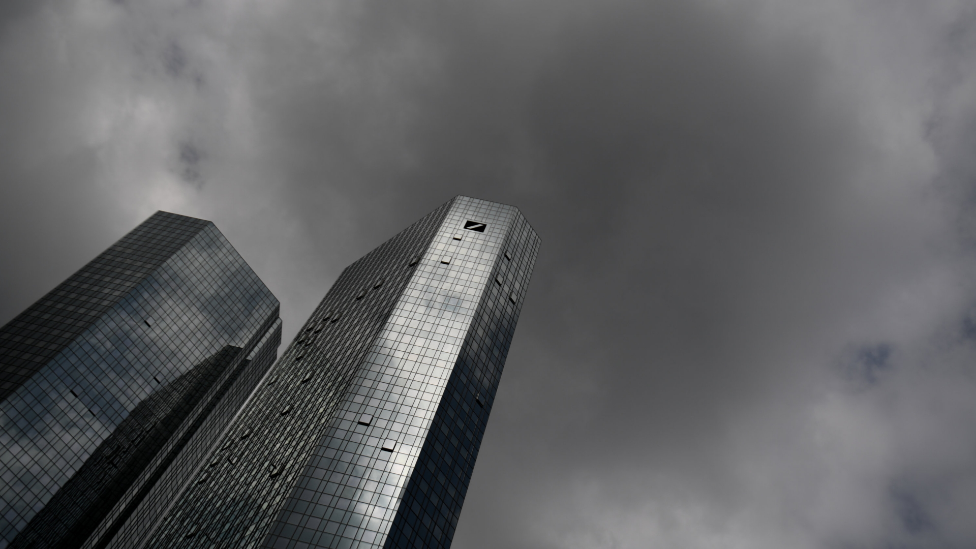 Die Türme der Deutschen Bank in Frankfurt | Bildquelle: dpa