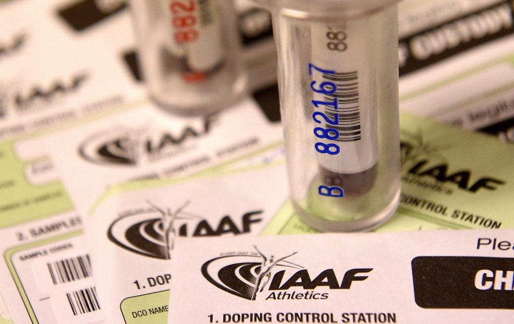 Blut-Proben in einem Anti-Doping-Labor der IAAF