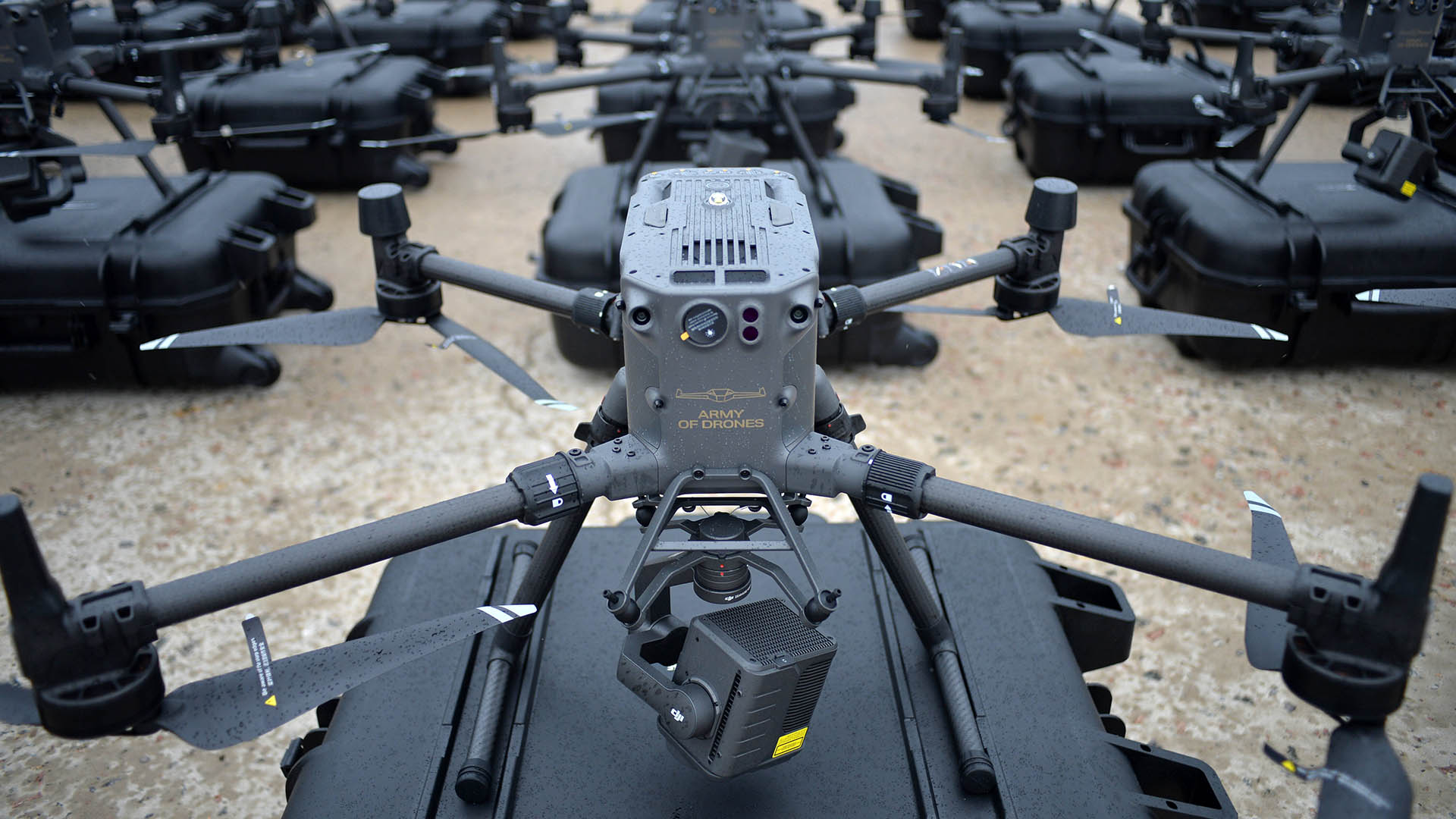 Eine Drohne des Typs DJI Matrice 300. | IMAGO/NurPhoto