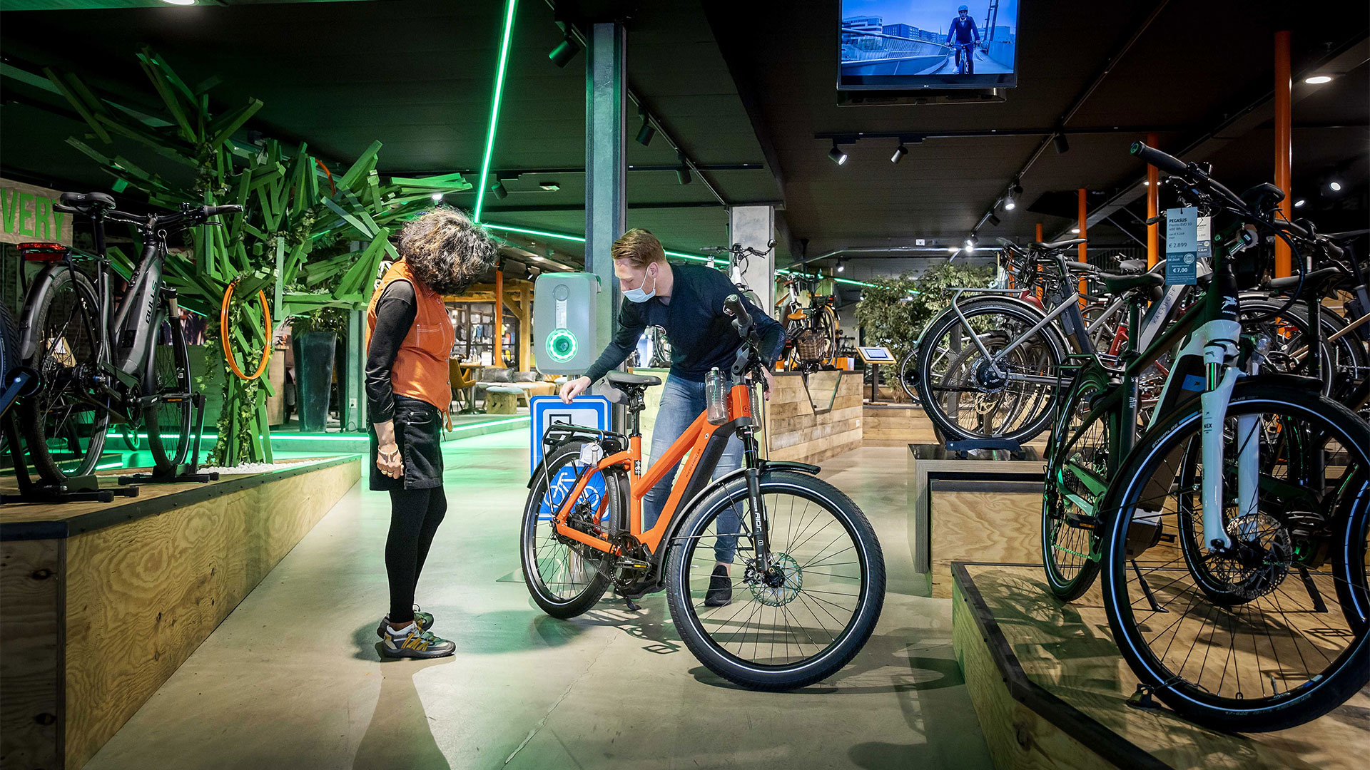 Fahrradhandel: Jedes zweite verkaufte Rad ist ein E-Bike