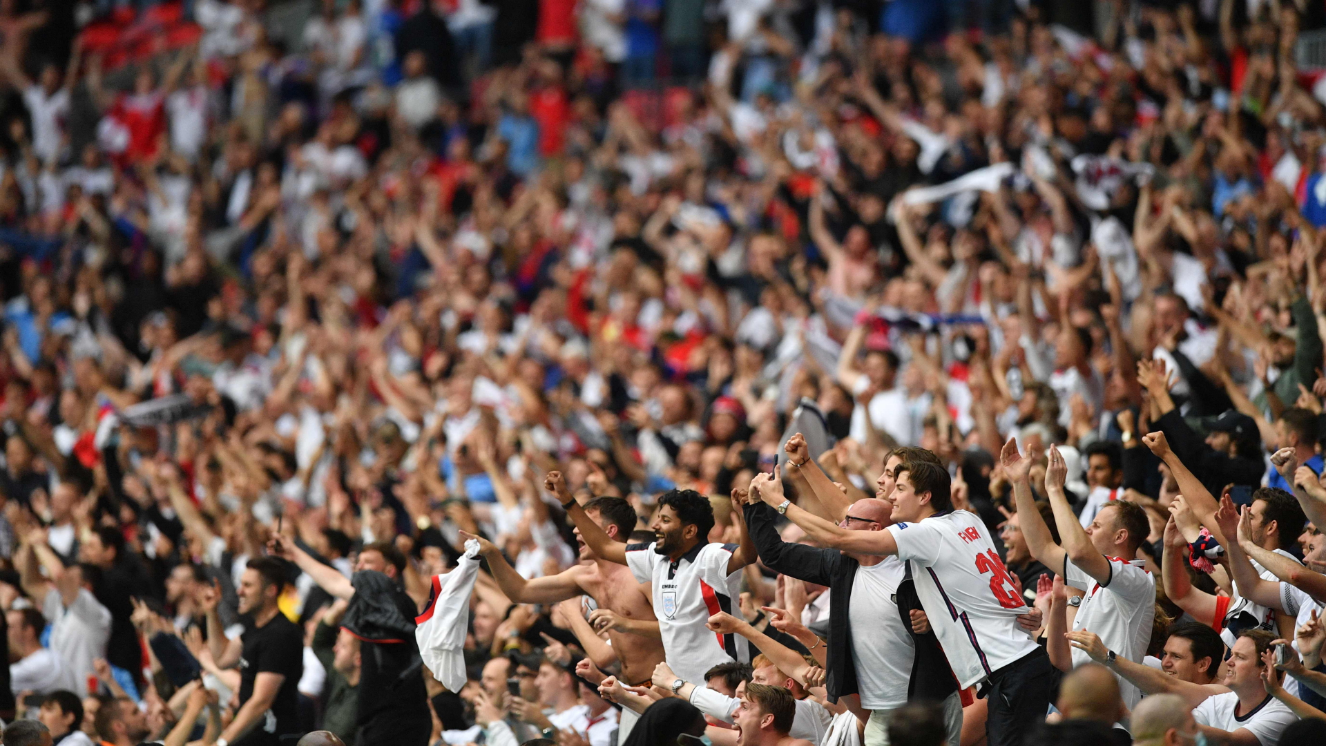 Die volle Tribüne im Wembley-Stadion in London | AFP