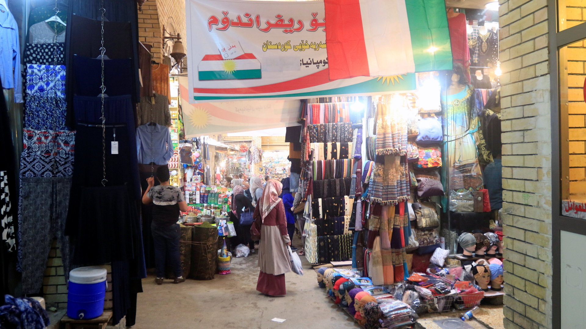 Werbung für das Unabhängigkeitsreferendum in einem Markt in Erbil | REUTERS