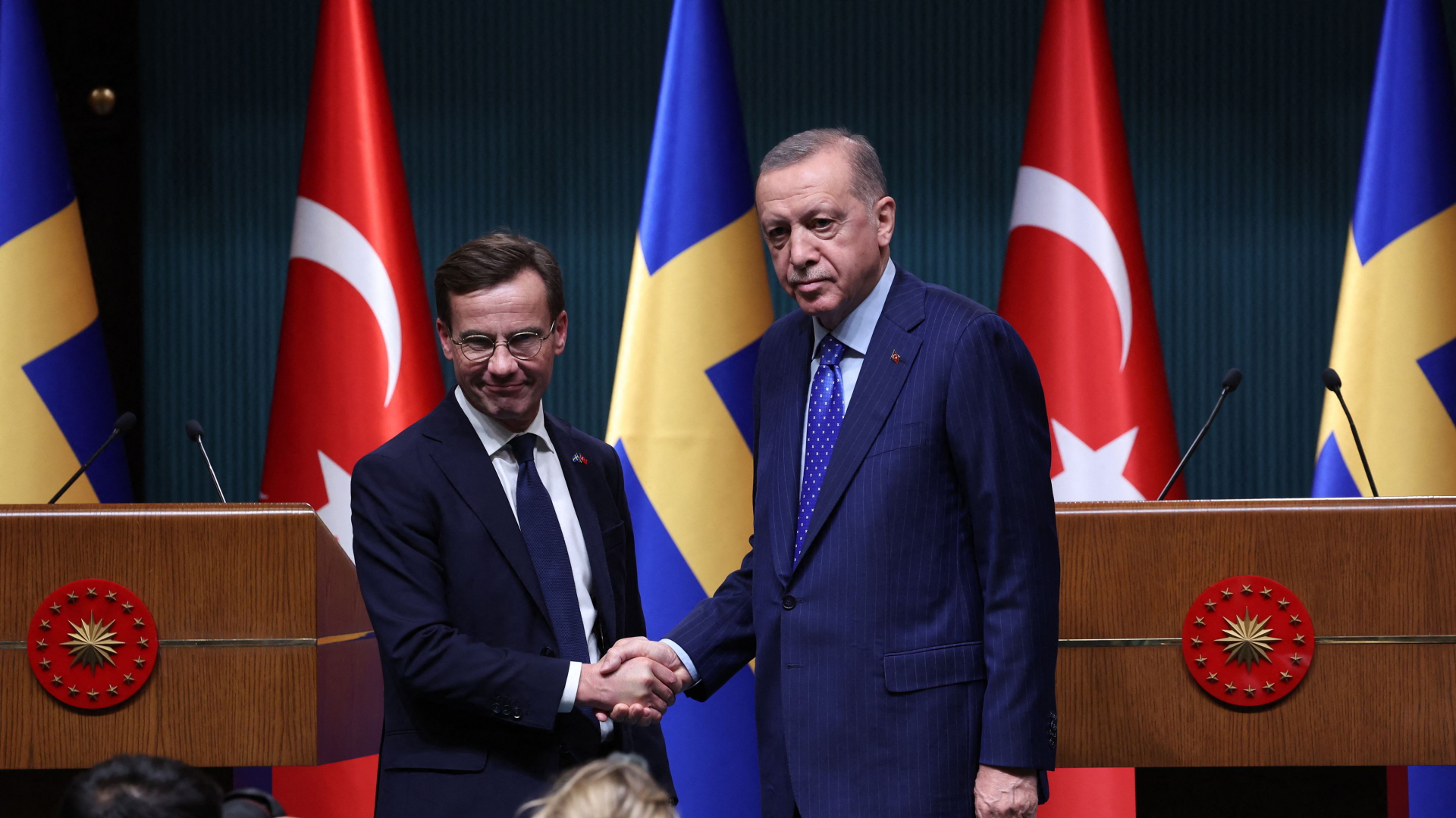 Der türkische Präsident Erdogan (r) und der schwedische Premierminister Kristersson am 8.11.22 in Ankara. | AFP