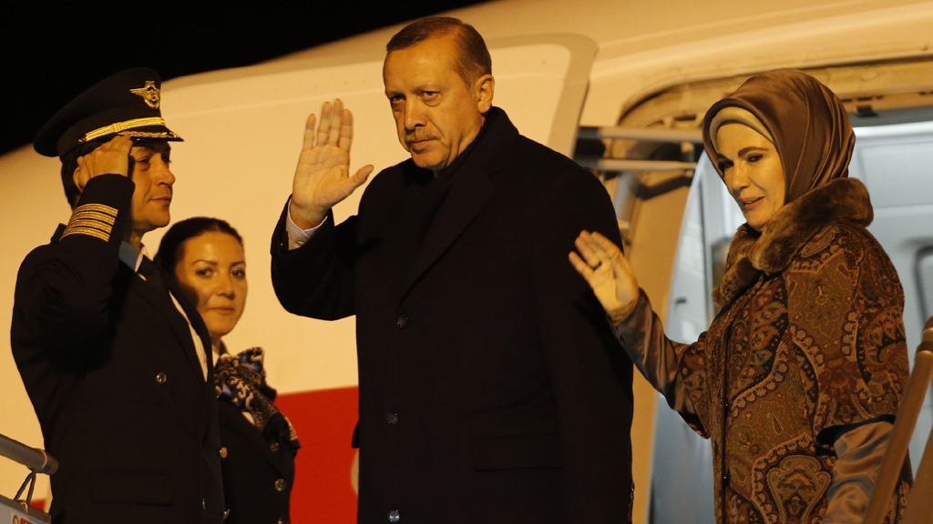 Recep Tayyip Erdogan und seine Frau Emine bei der Ankunft in Brüssel