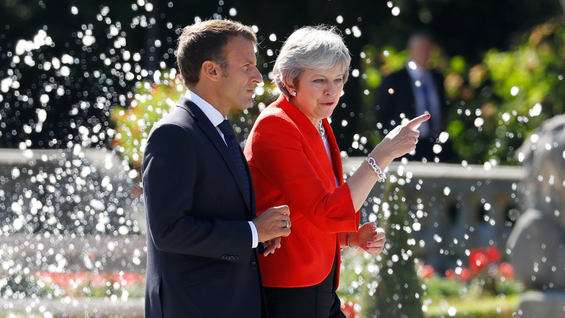 Macron und May in Salzburg | REUTERS