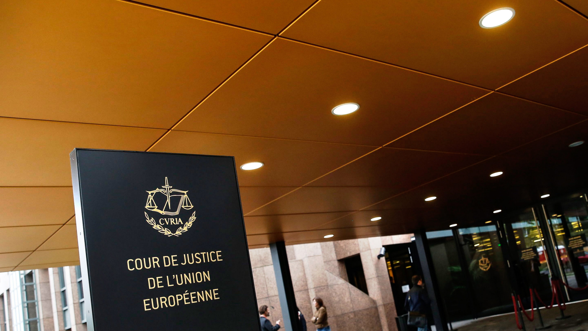 Eingang des Europäischen Gerichtshofs in Luxemburg | dpa