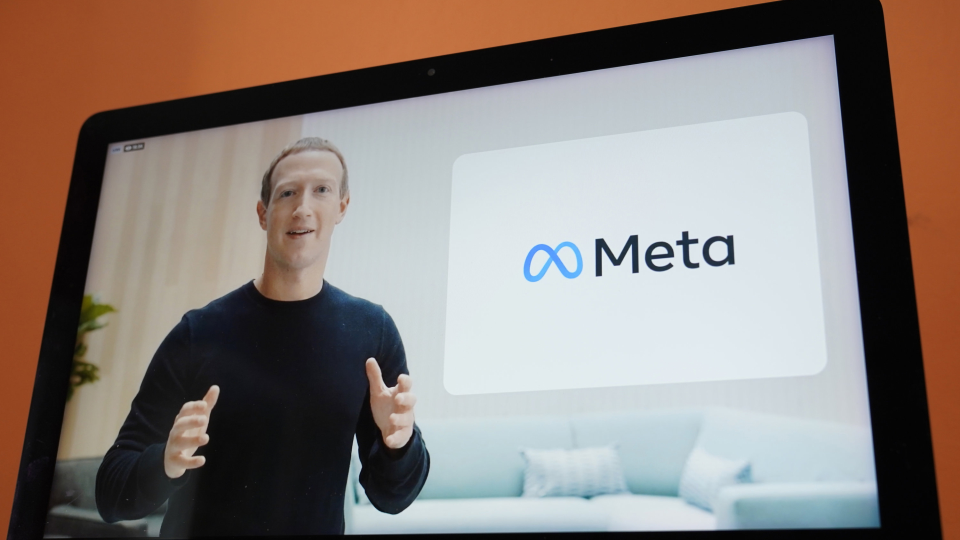 Firmenchef Mark Zuckerberg verkündet die Umbenennung von Facebook in Meta. | AP