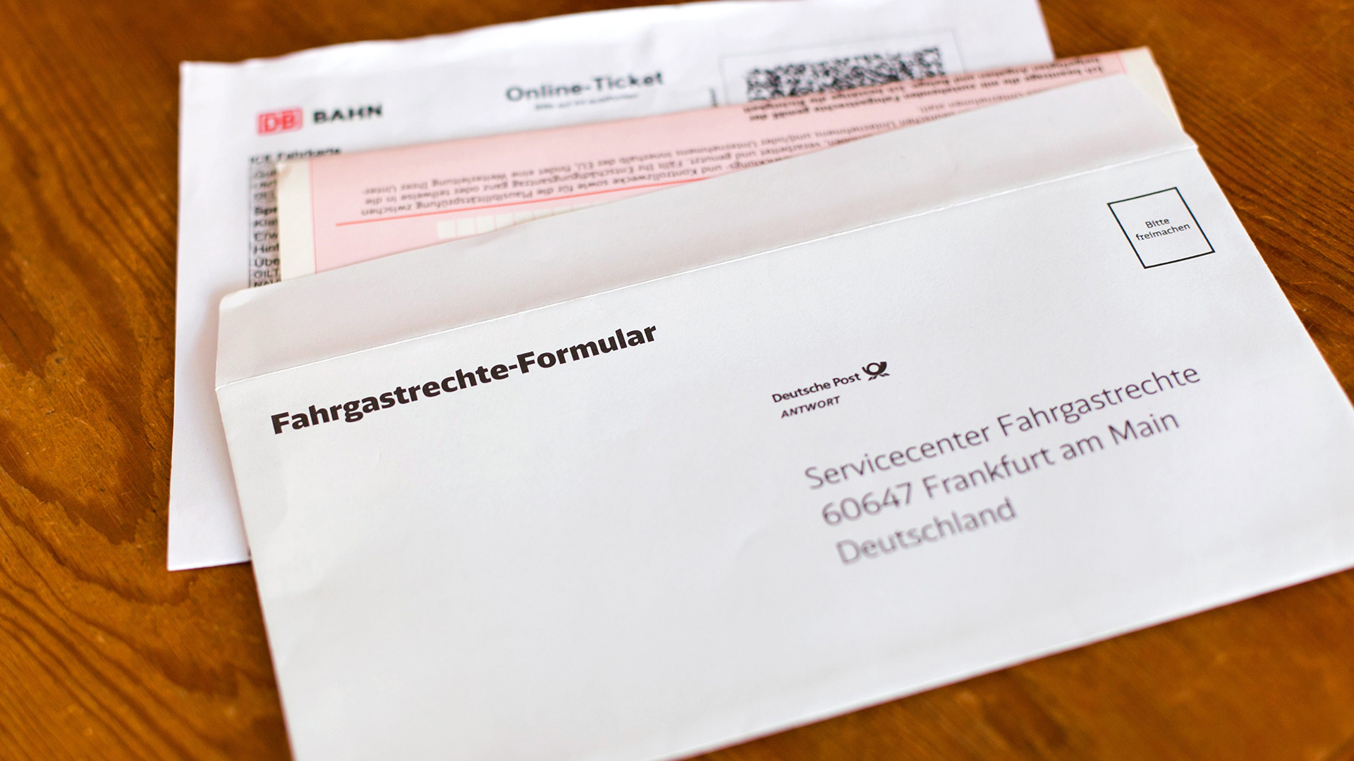 Formular für Fahrgastrechte | picture alliance / Moritz Vennem