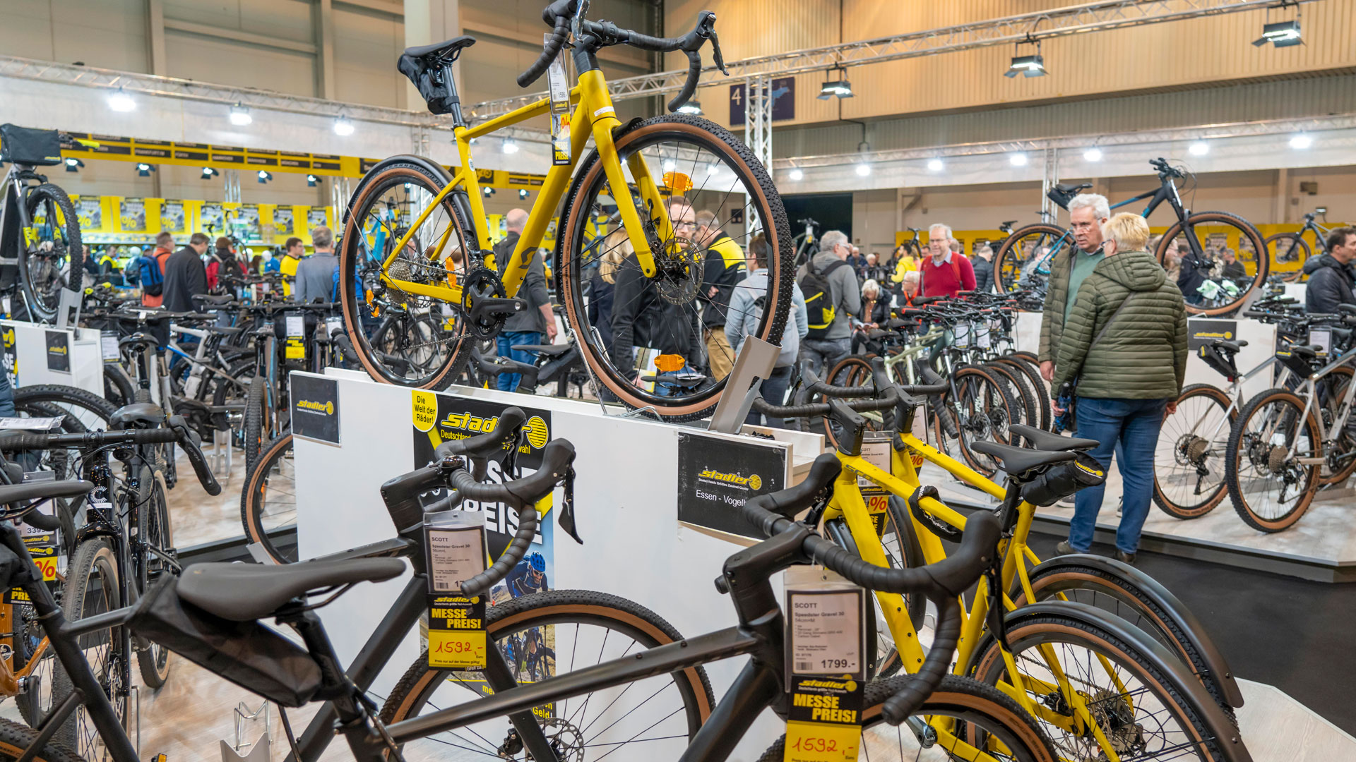Besucher der Publikumsmesse Fahrrad Essen | picture alliance / Jochen Tack