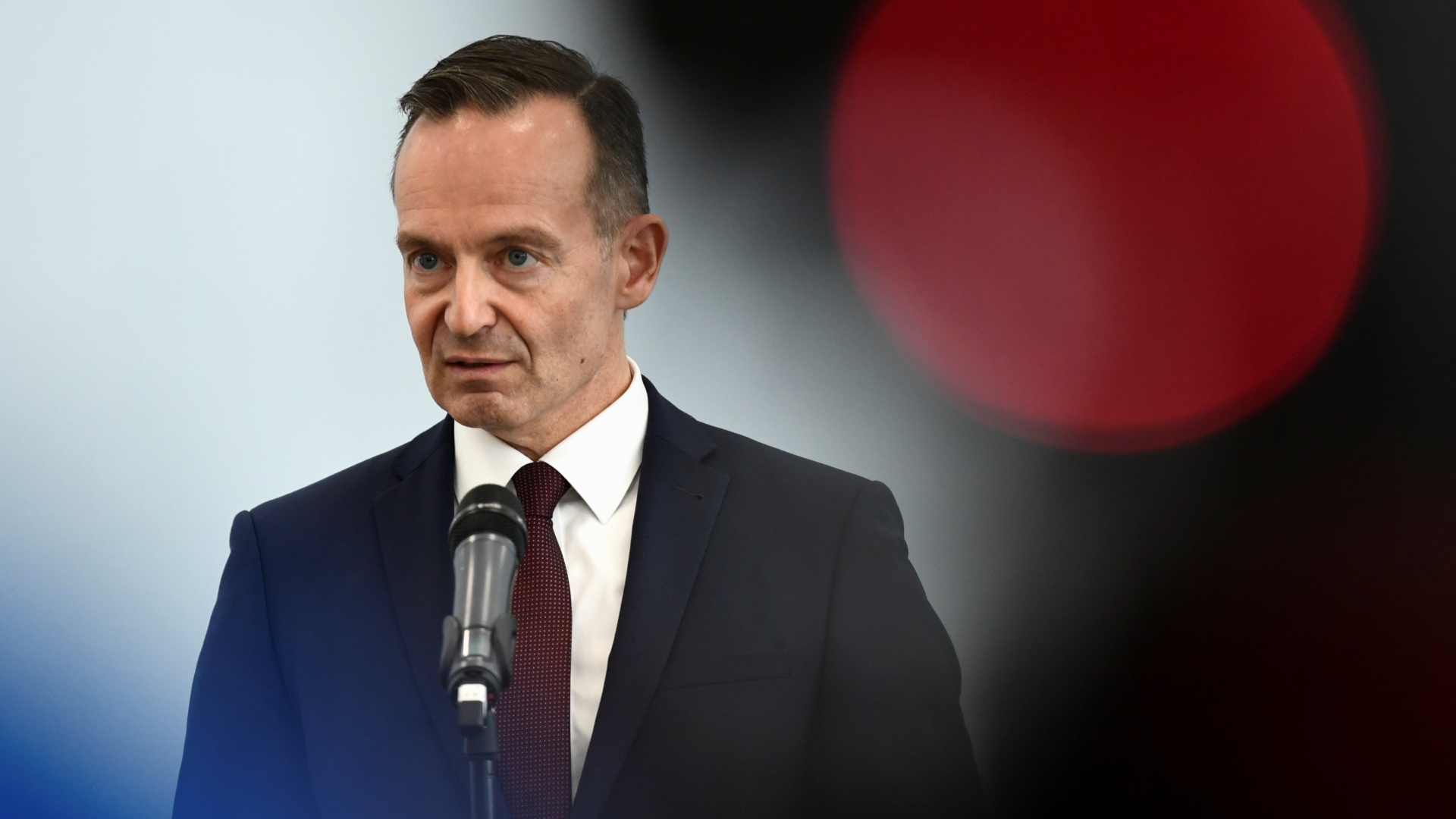 FDP-Generalsekretär Volker Wissing äußert sich im Oktober 2021 vor der Presse. | REUTERS