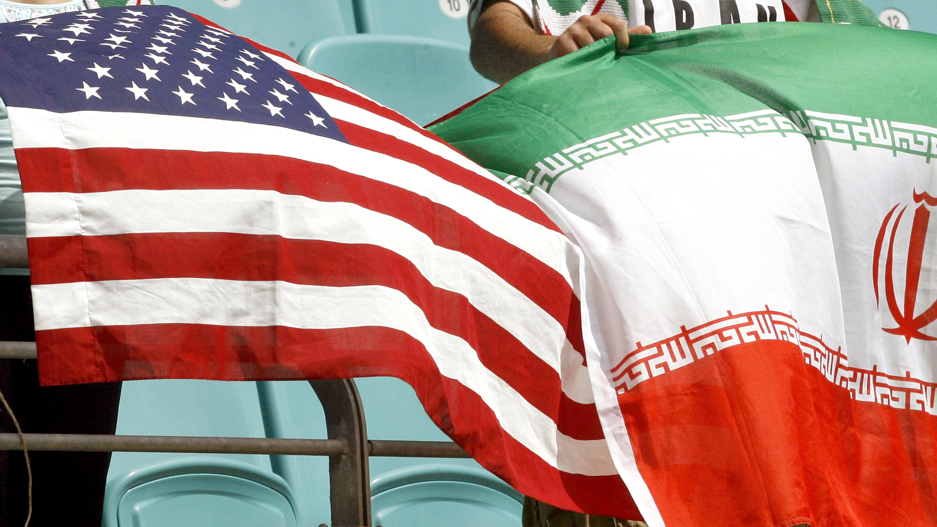 Flagge der USA und vom Iran | Bildquelle: picture-alliance/ dpa