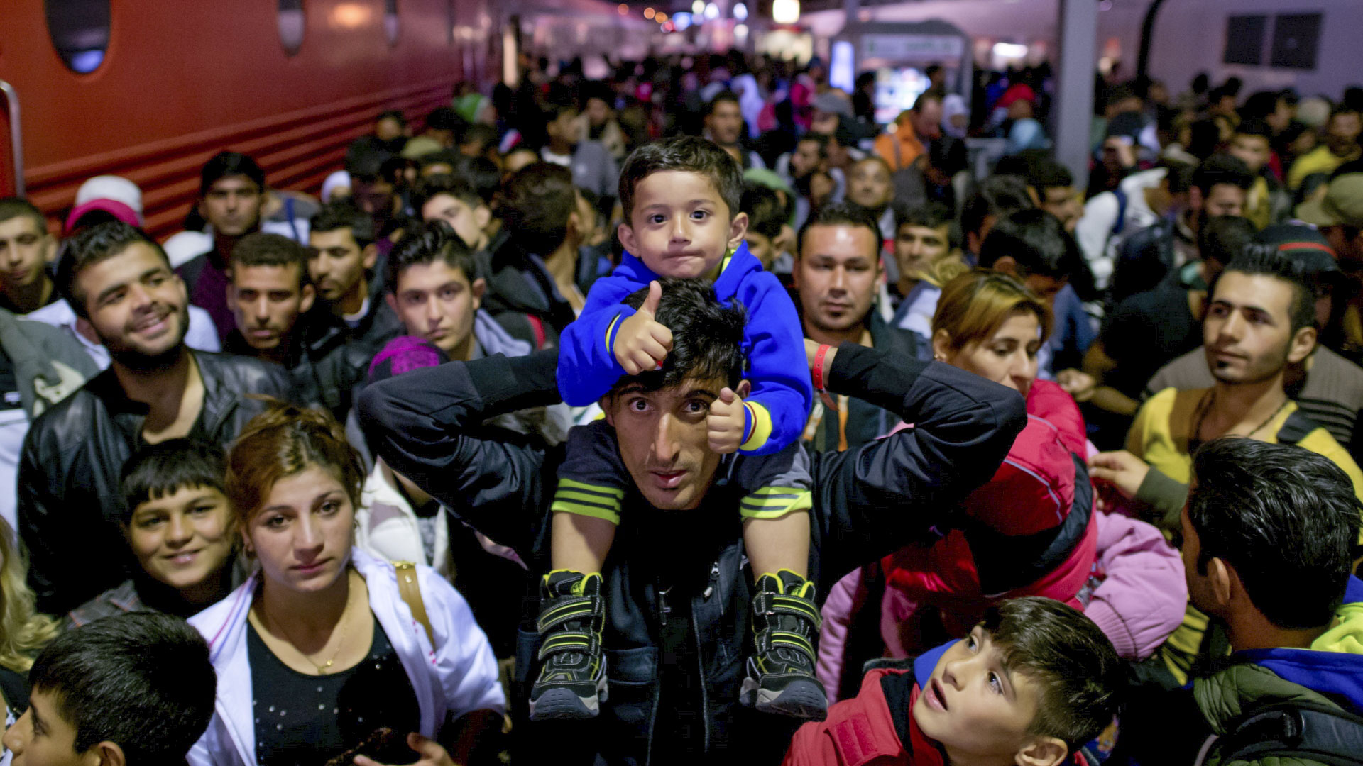 Flüchtlinge im September 2015 auf dem Hauptbahnhof in München