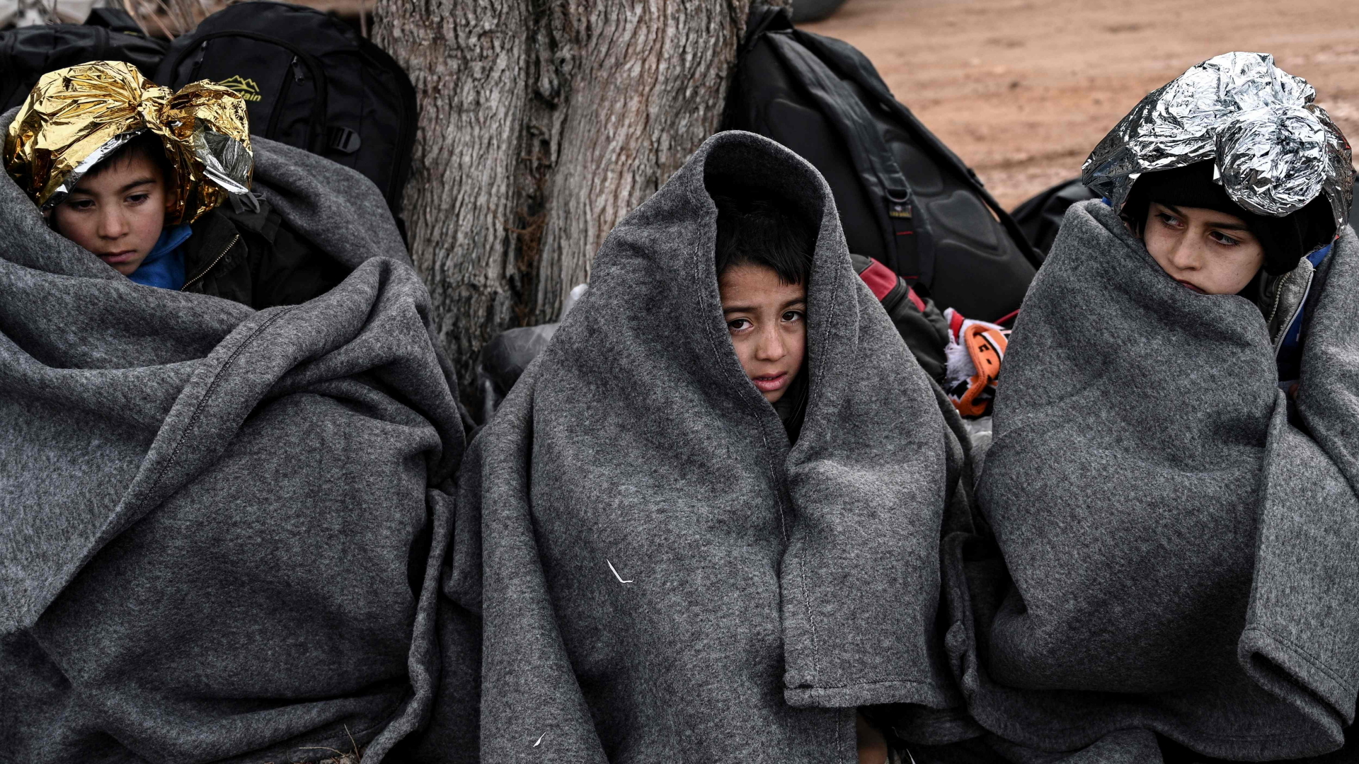Flüchtlingskinder nach ihrer Ankunft auf der griechischen Insel Lesbos.
