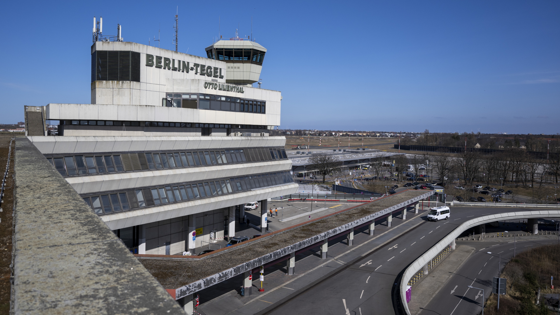 Blick auf das Hauptterminal des ehemaligen Flughafens Berlin-Tegel. | dpa