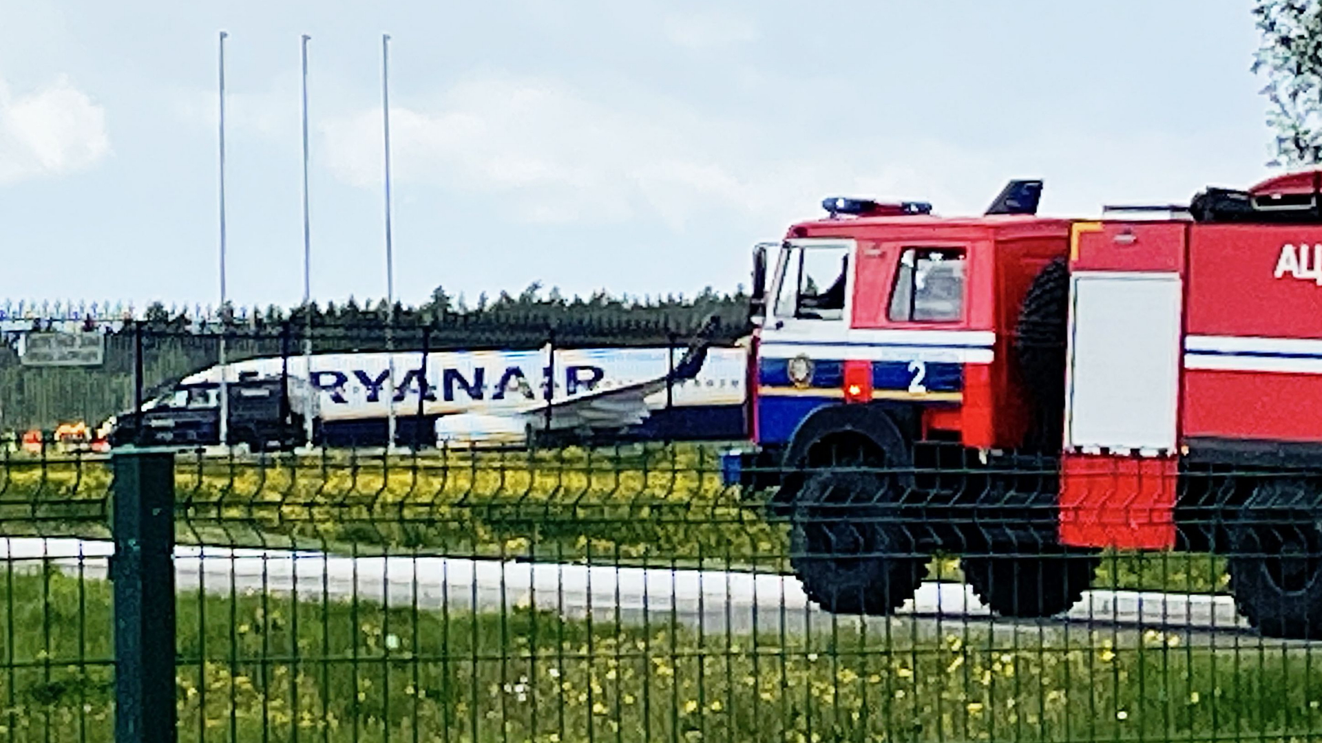 Wegen einer vermeintlichen Bombendrohung musste die Ryan-Air-Maschine mit einem belrarusischen Oppositionellen in Minsk notlanden. | AFP