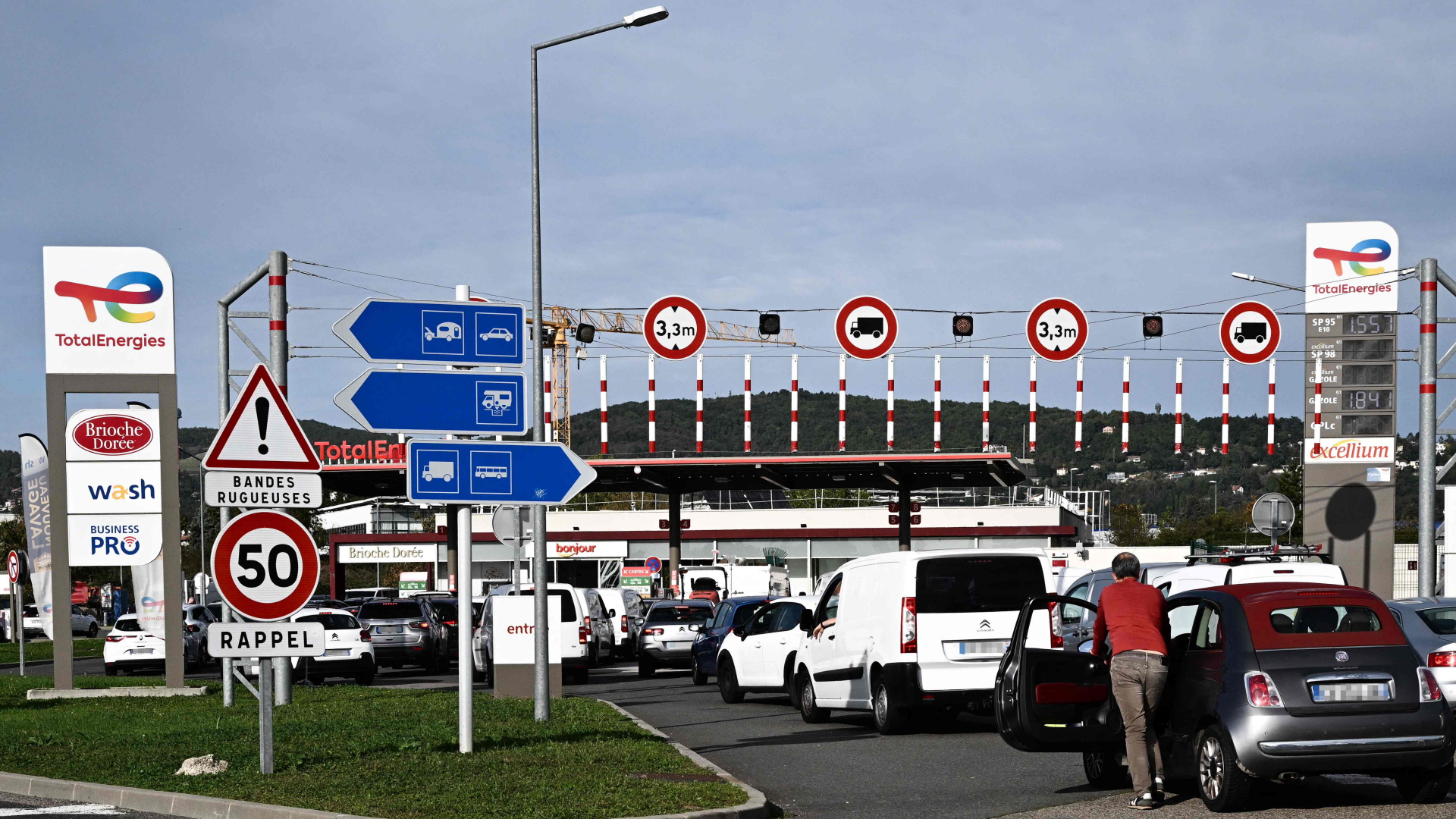 Tankstelle in Lyon/Frankreich | AFP