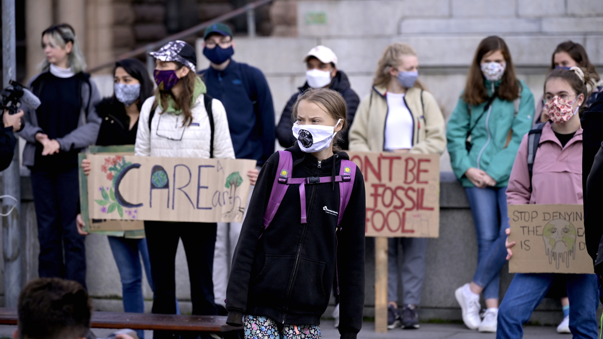 In Stockholm protestieren Greta Thunberg und weitere Schüler für besseren Klimaschutz. | dpa