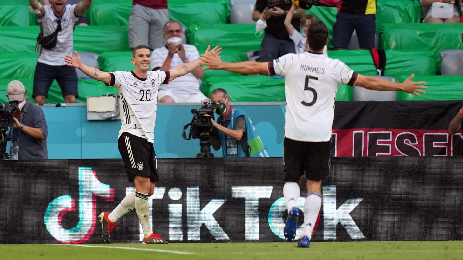 Fußball-EM-Gruppenspiel Deutschland - Portugal | Pool via REUTERS