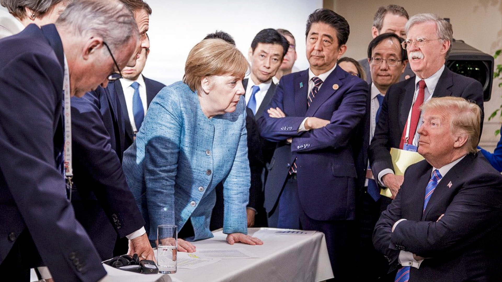 Merkel argumentiert gegenüber Trump  | AP