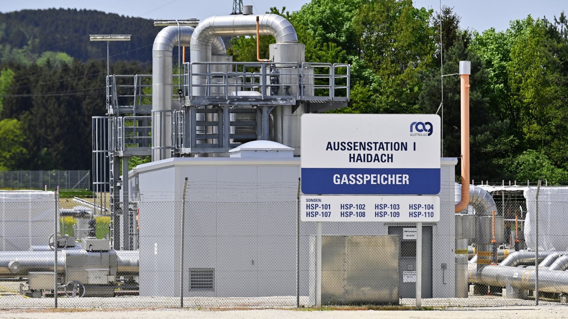 Anlage am Gasspeicher Haidach in Österreich | dpa