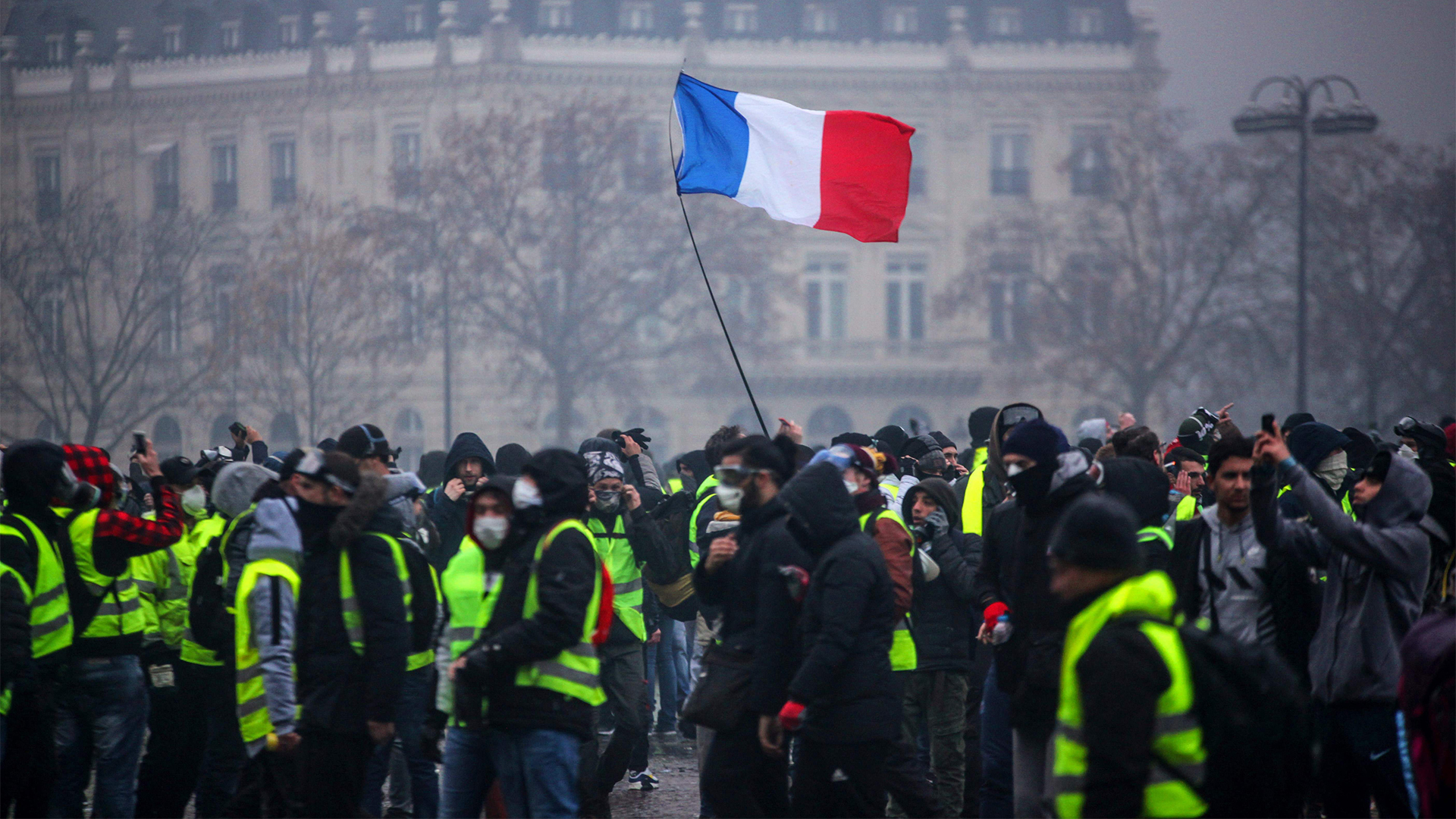 Gelbwesten demonstrieren in Paris