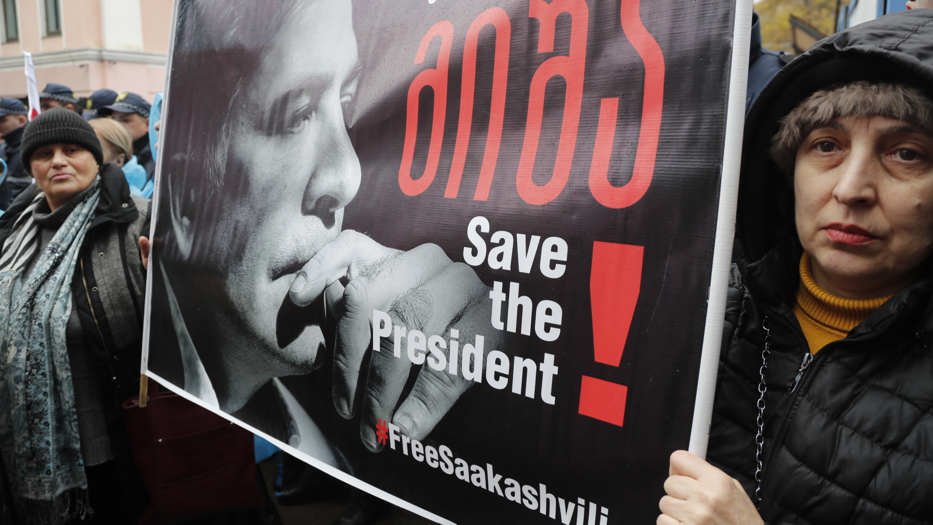 Demonstrierende fordern die Freilassung von Ex-Präsident Saakaschwili aus dem Gefängnis | EPA