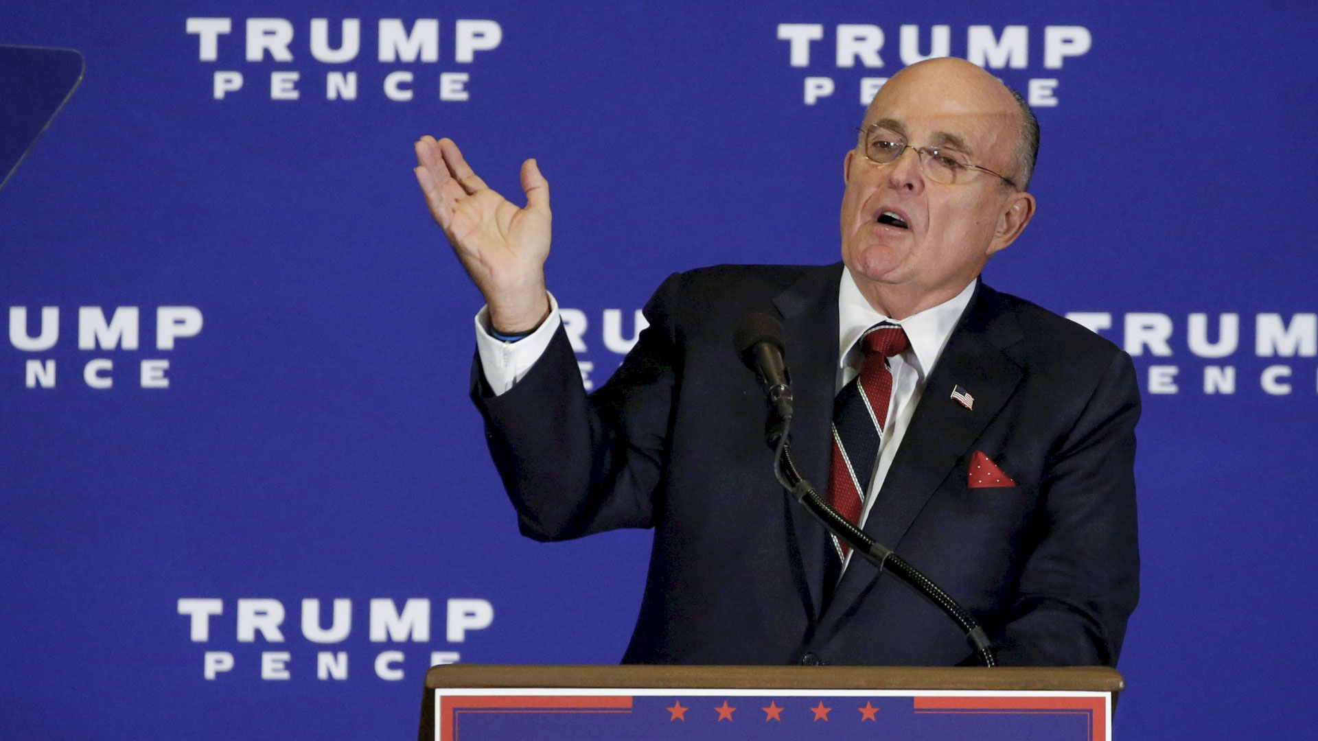 Rudy Giuliani spricht bei einer Wahlkampfveranstaltung Trumps in Gettysburg (22. Oktober)