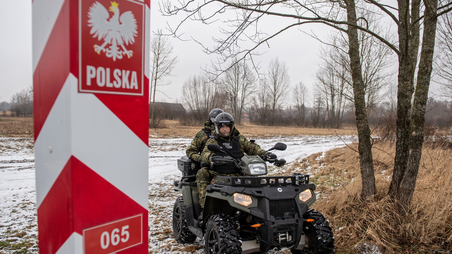Polnische Grenzschützer an der Grenze zu Belarus | EPA