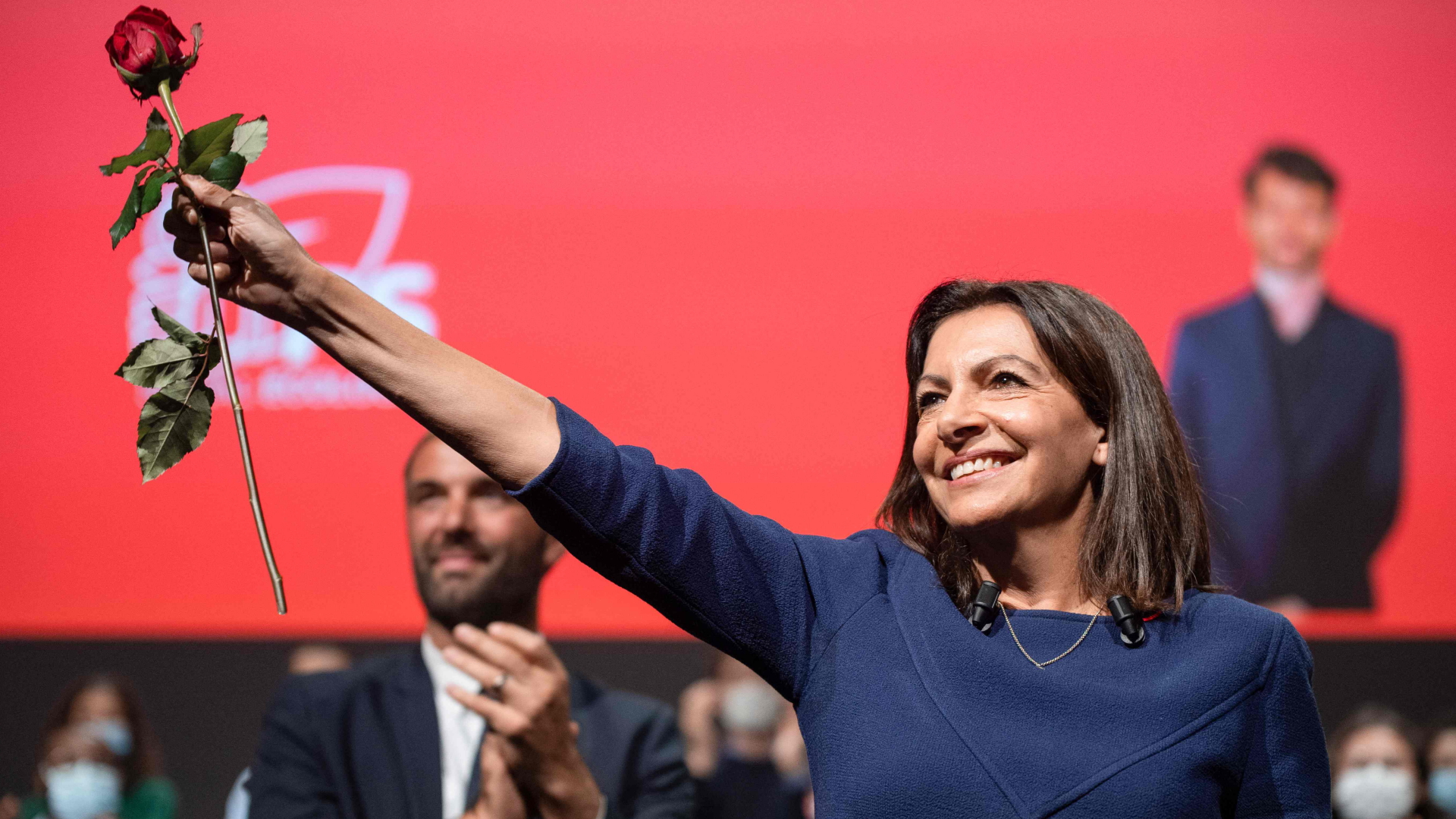Die Pariser Bürgermeisterin Hidalgo bei ihrer Ernennung zur Präsidentschaftskandidatin der Sozialisten | AFP