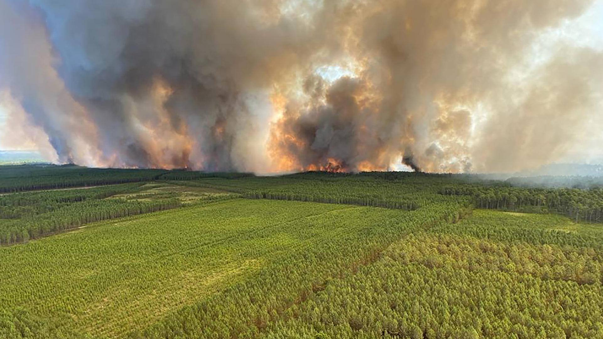 Waldbrand bei Landiras im Südwesten Frankreichs | AP