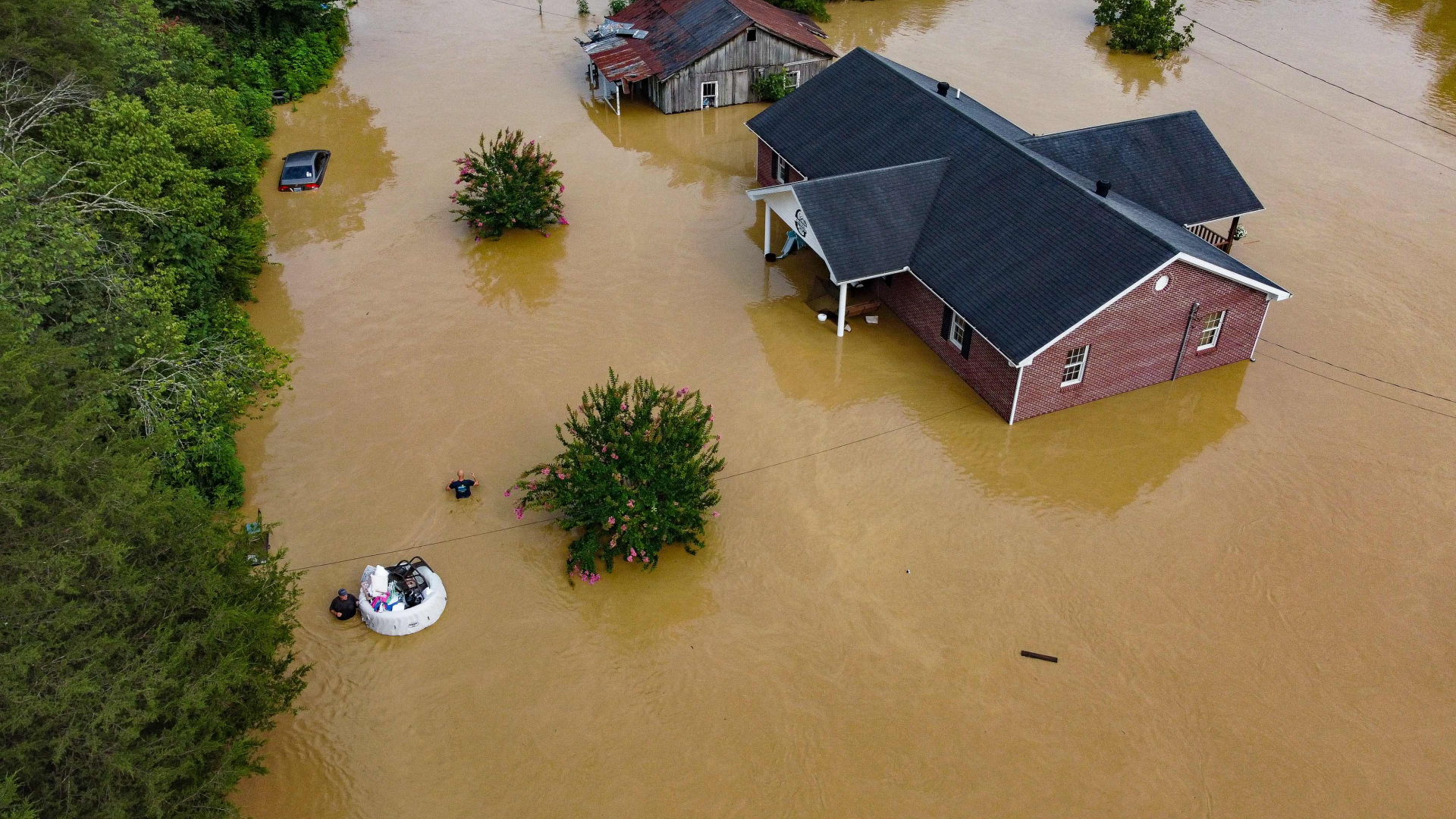 Mindestens 15 Tote: Verheerende Überschwemmungen in Kentucky