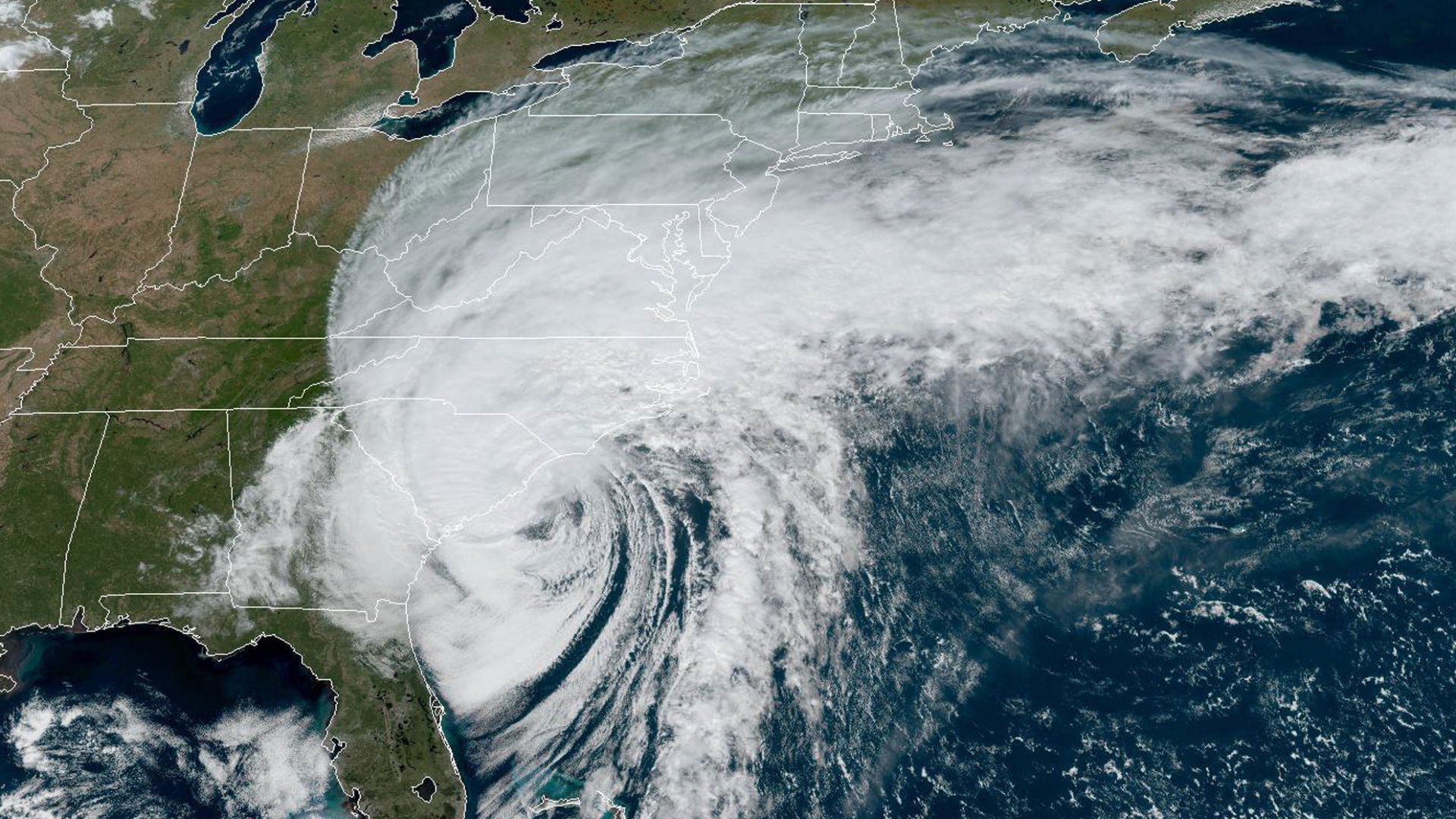 Dieses Satellitenbild zeigt den Hurrikan "Ian" über der Ostküste der USA. | AP