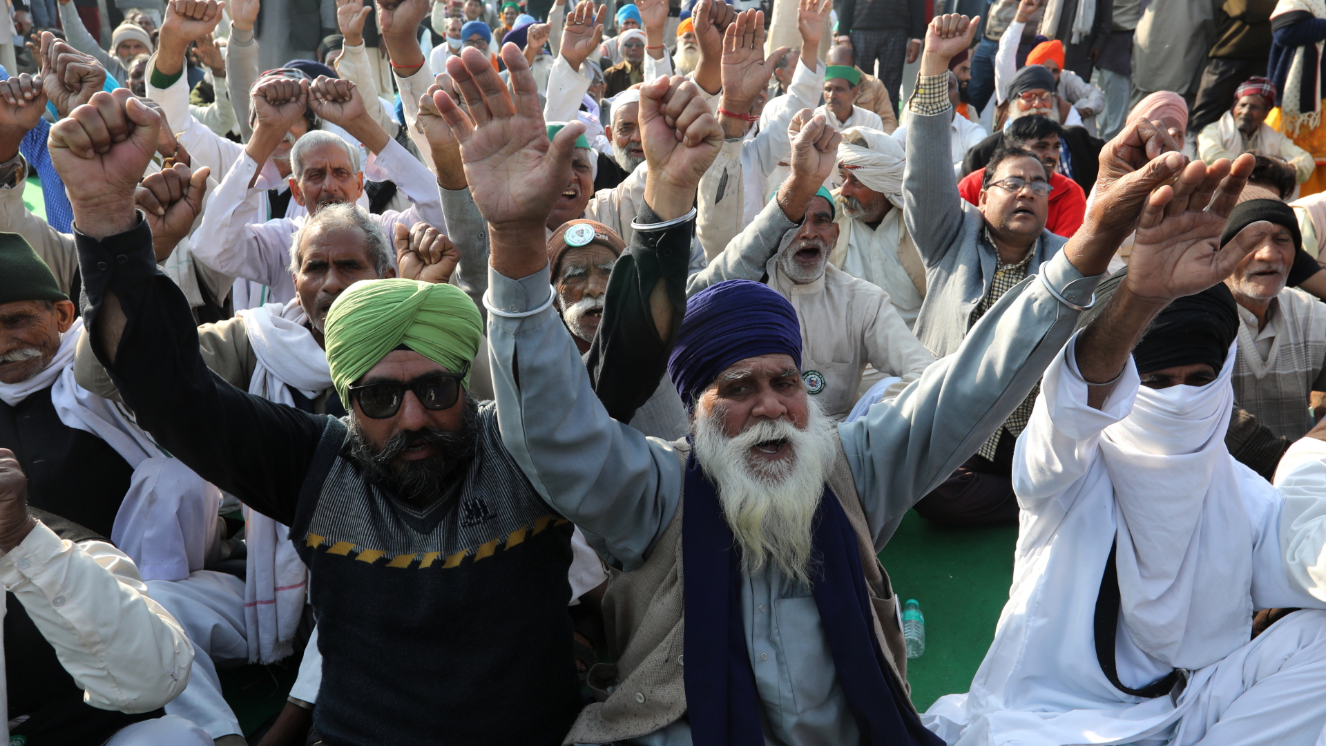 Indische Bauern portestieren bei Neu-Dehli gegen die Agrarreform-Pläne der Regierung | RAJAT GUPTA/EPA-EFE/Shutterstock