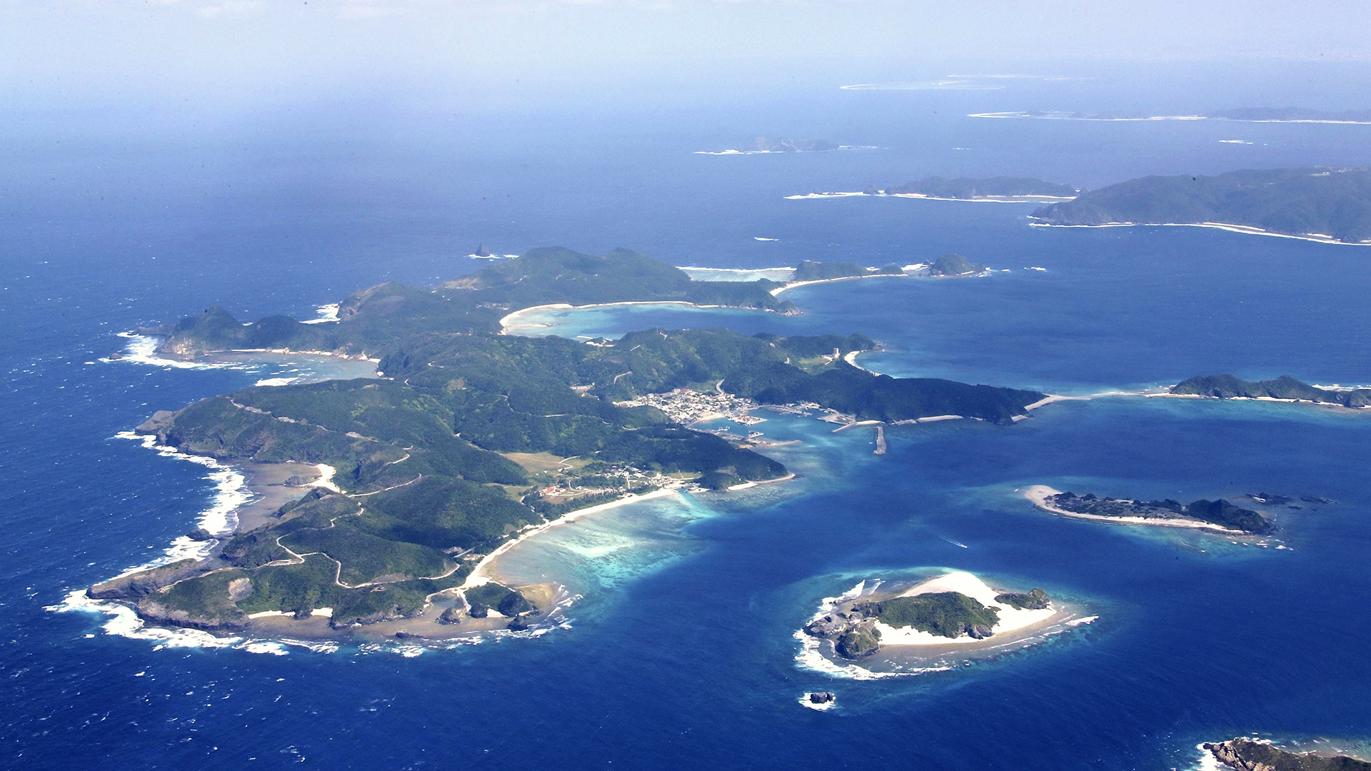 Die Kerama-Inseln in Japan | Bildquelle: picture alliance / AP Images