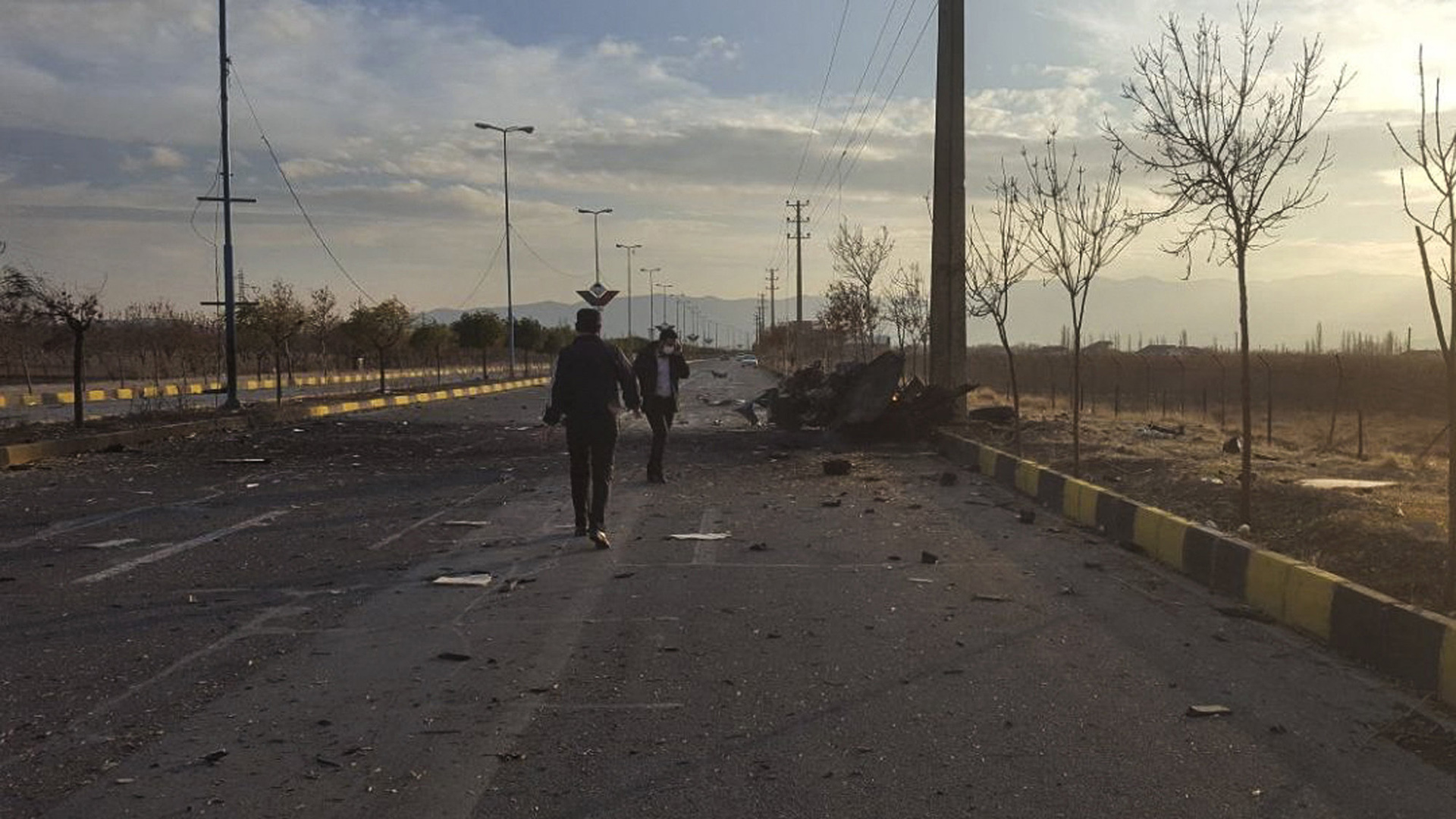 Der Anschlagsort in Absard, einer Kleinstadt östlich von Teheran. | AP