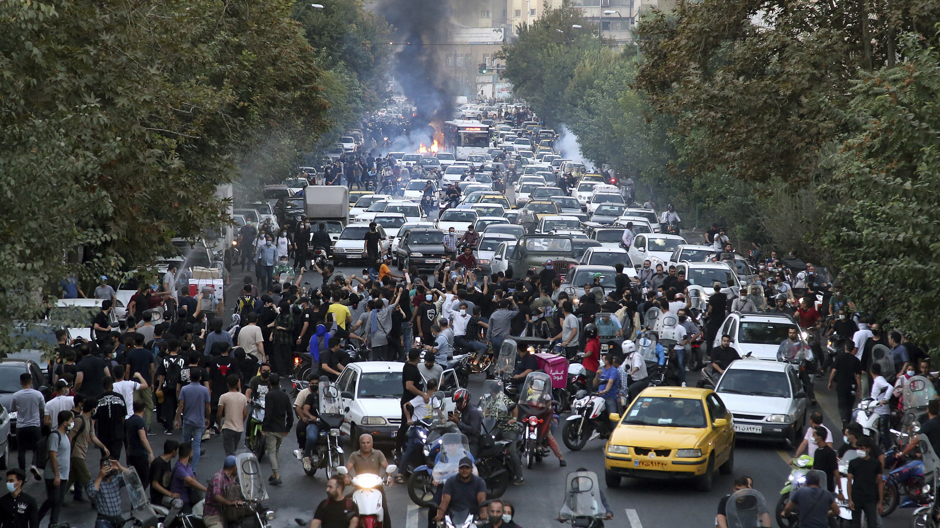 Protest in Teheran (Archivbild: September 2022) | AP