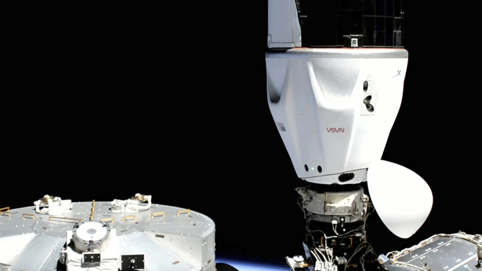 Die Crew-Dragon-Kapsel dockt an der Internationalen Raumstation (ISS) an. | AP