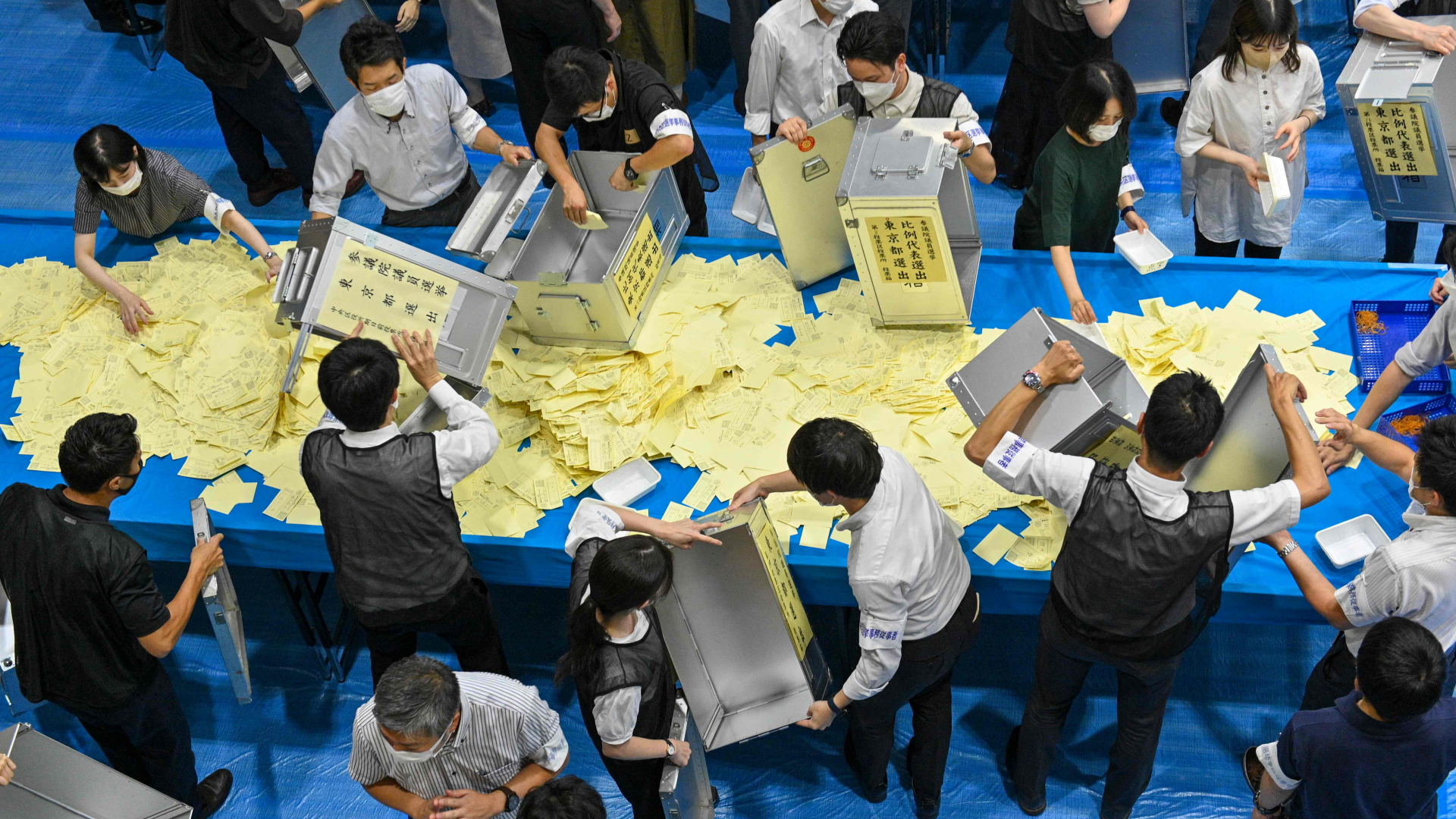 Japans Regierung behält laut Prognosen Mehrheit im Oberhaus