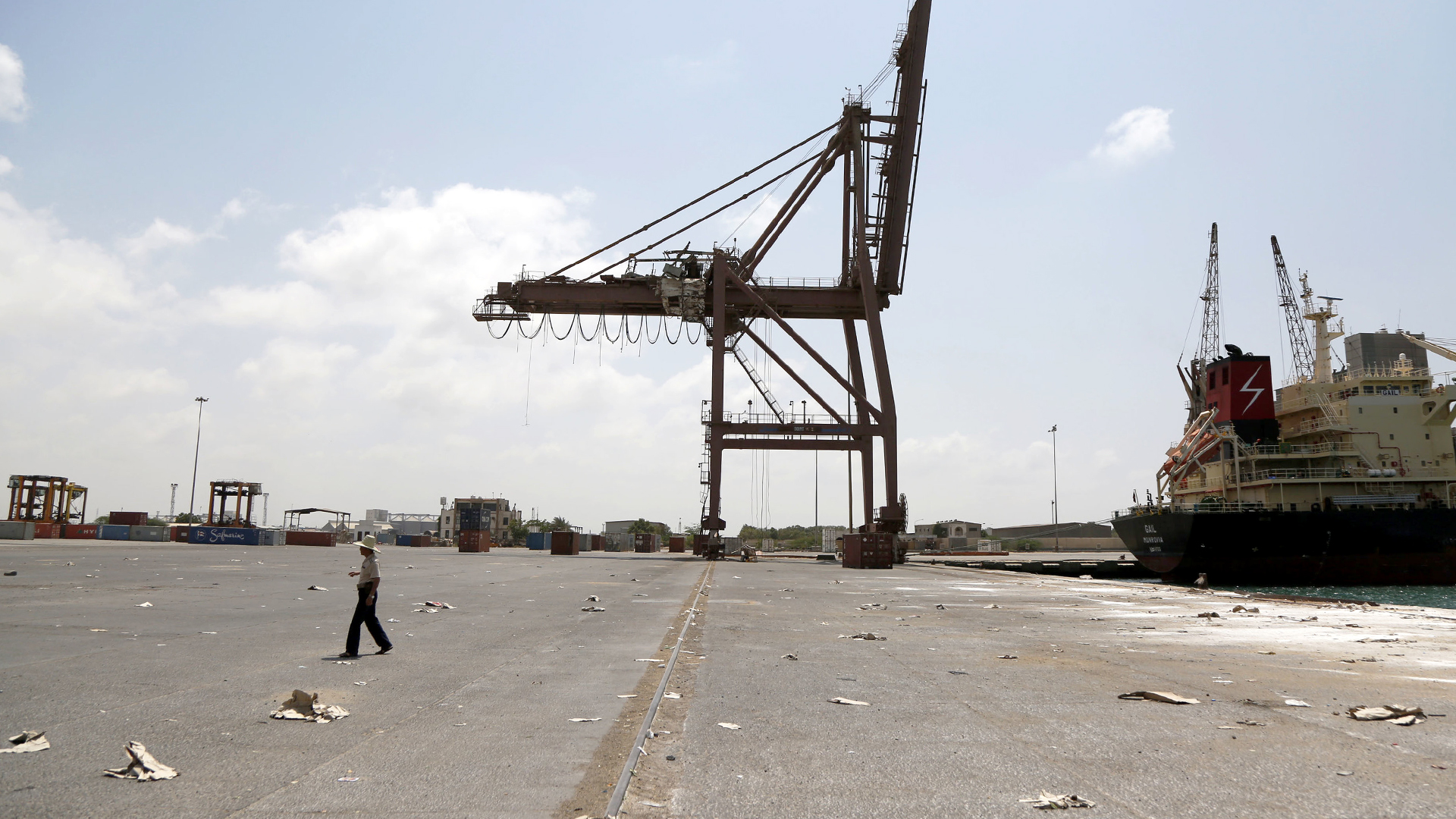 Hafen in Hudaida | Bildquelle: dpa